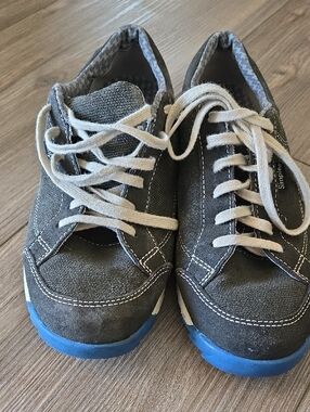 Simple Gray and Blue Women's Sneakers